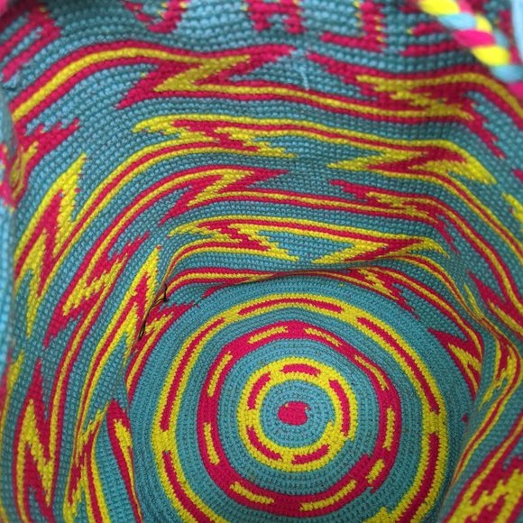 Wayuu Mochila Bag from Colombia, La Guajira - Picture 5 of 5